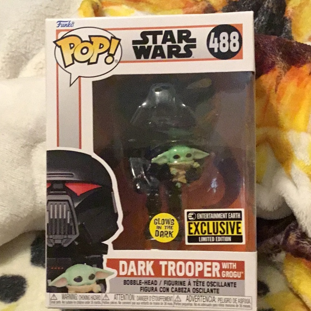 Funko PoP Star Wars: Dark Trooper with Grogu Glow-in-the-Dark Figure - Exclusive